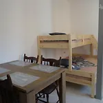 Skledar Apartment *