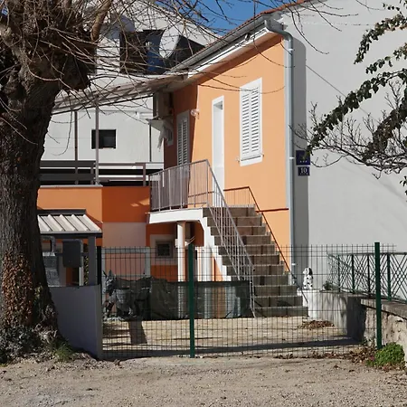 Apartment Skledar