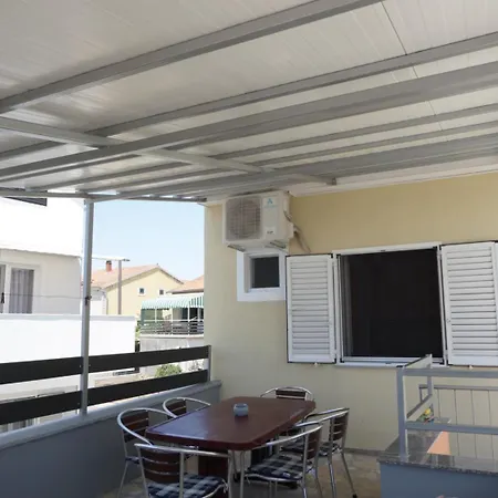 Апартаменты Skledar Водице